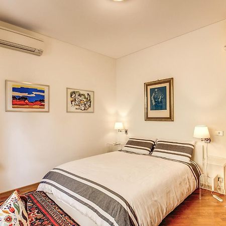 Terrazza Piccolomini: Elegant Apartment Stunning View Over Rome/St Peter'S Dome מראה חיצוני תמונה