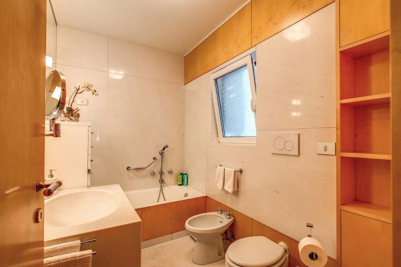Terrazza Piccolomini: Elegant Apartment Stunning View Over Rome/St Peter'S Dome מראה חיצוני תמונה