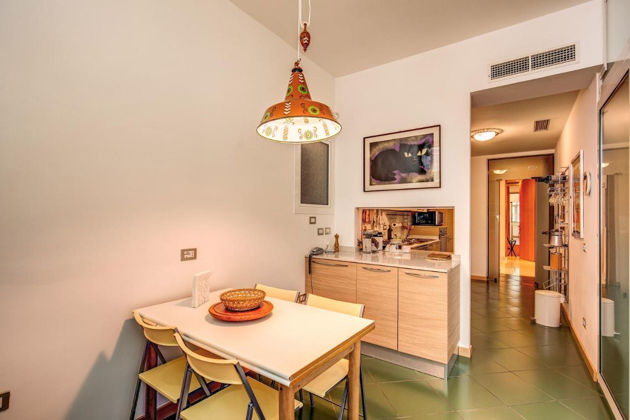 Terrazza Piccolomini: Elegant Apartment Stunning View Over Rome/St Peter'S Dome מראה חיצוני תמונה