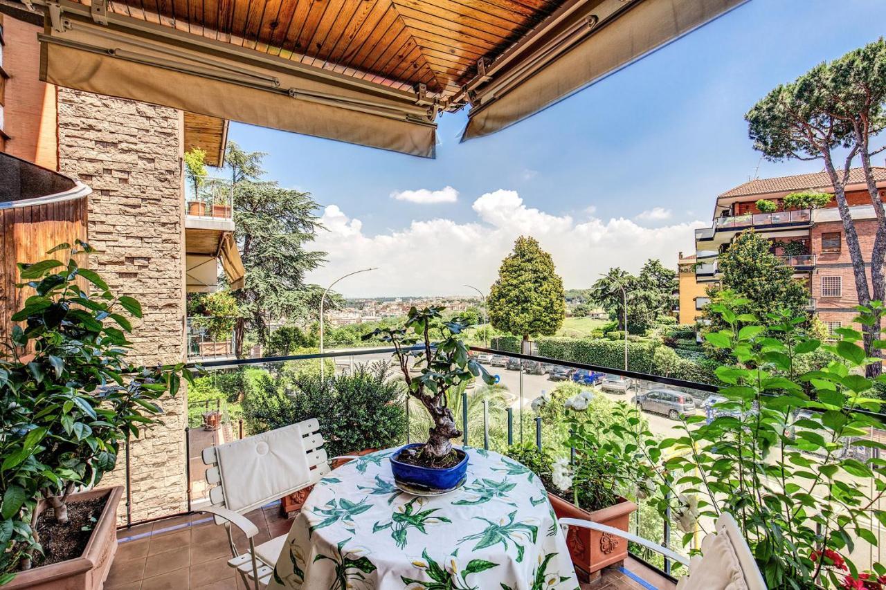 Terrazza Piccolomini: Elegant Apartment Stunning View Over Rome/St Peter'S Dome מראה חיצוני תמונה