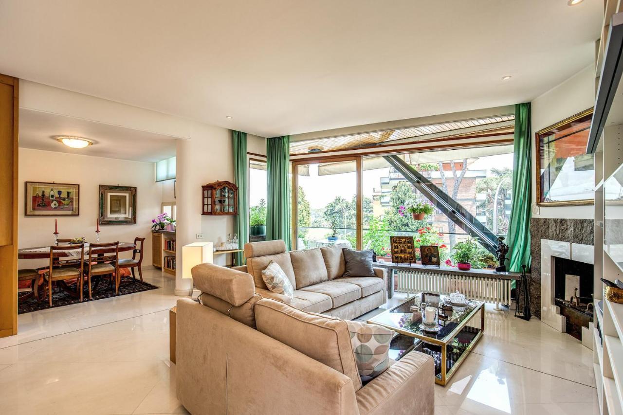 Terrazza Piccolomini: Elegant Apartment Stunning View Over Rome/St Peter'S Dome מראה חיצוני תמונה