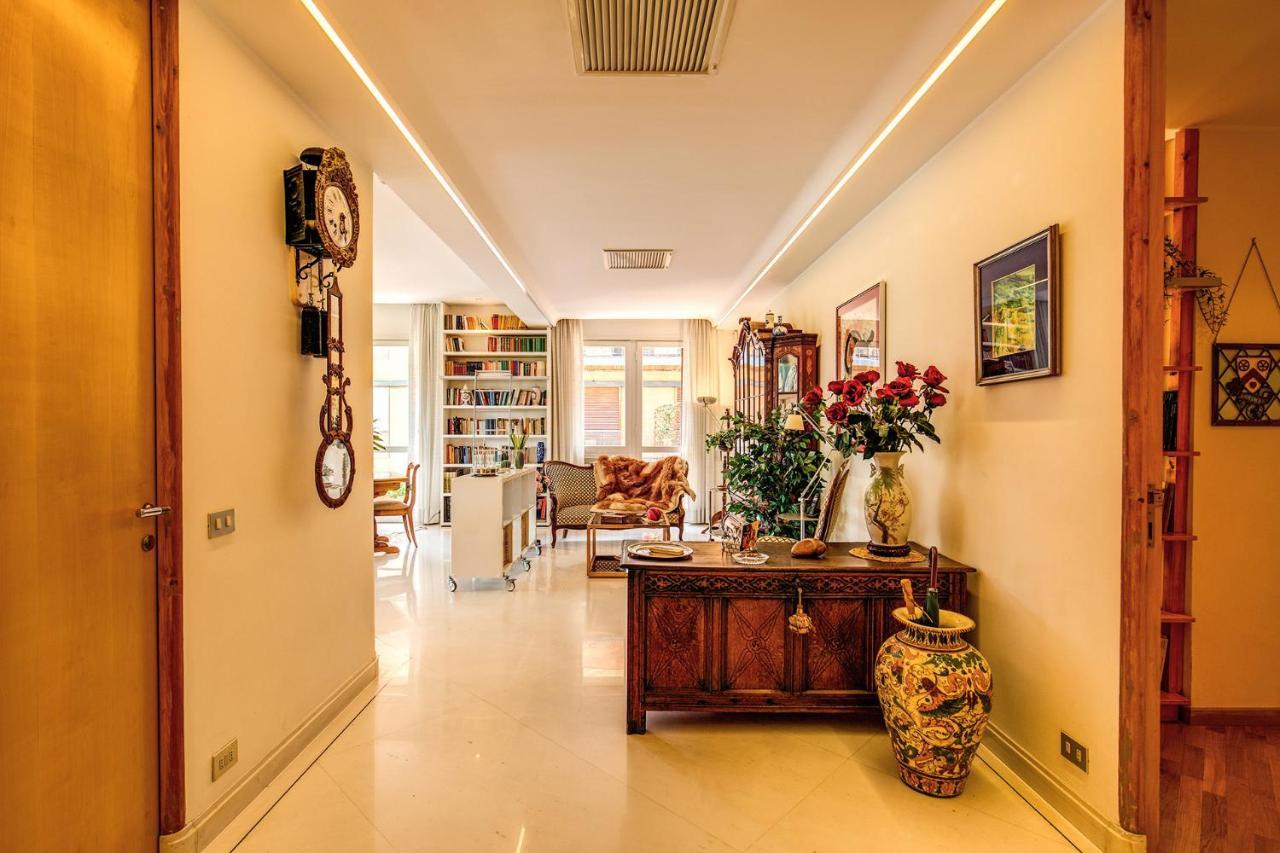 Terrazza Piccolomini: Elegant Apartment Stunning View Over Rome/St Peter'S Dome מראה חיצוני תמונה
