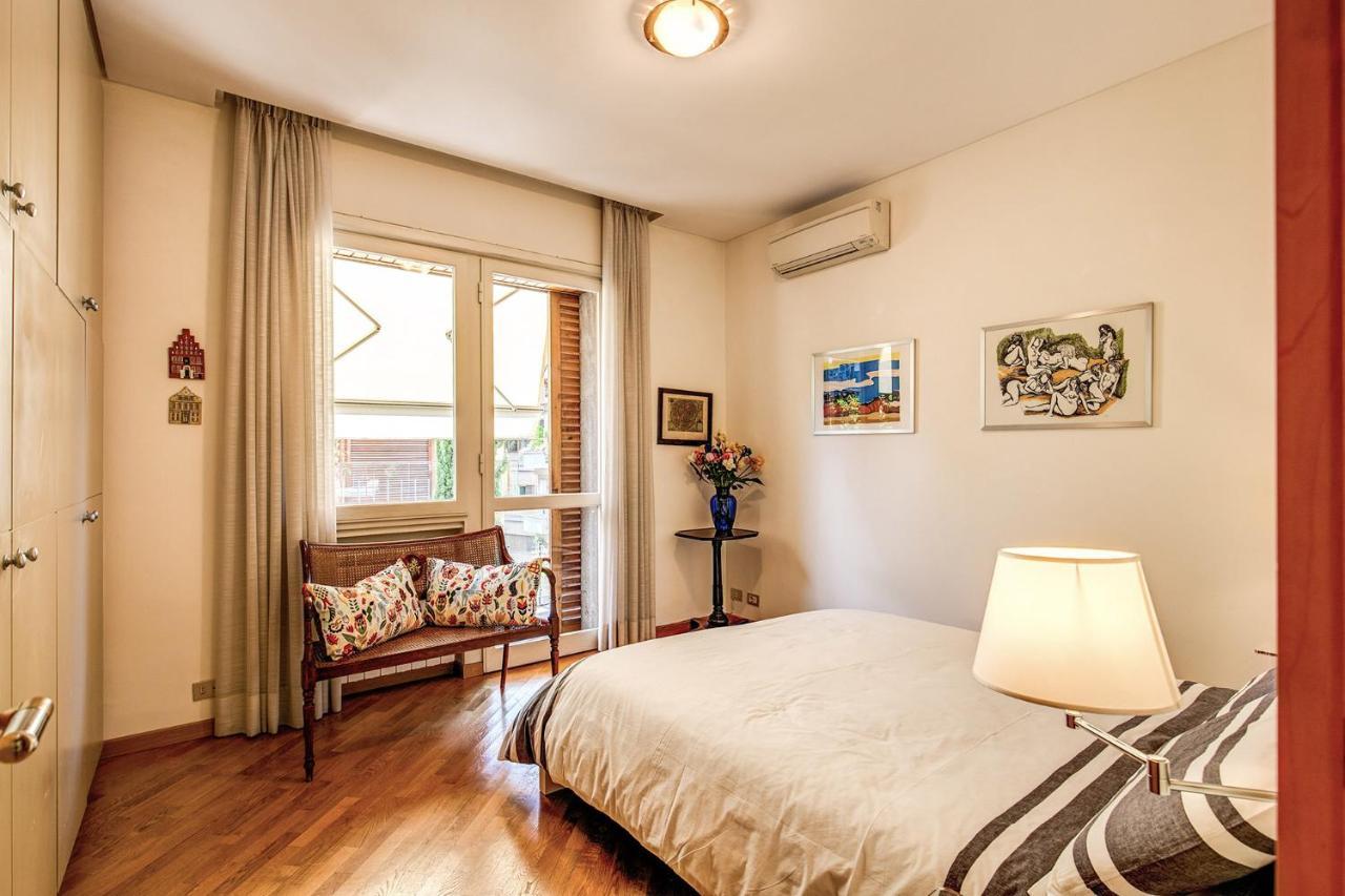 Terrazza Piccolomini: Elegant Apartment Stunning View Over Rome/St Peter'S Dome מראה חיצוני תמונה