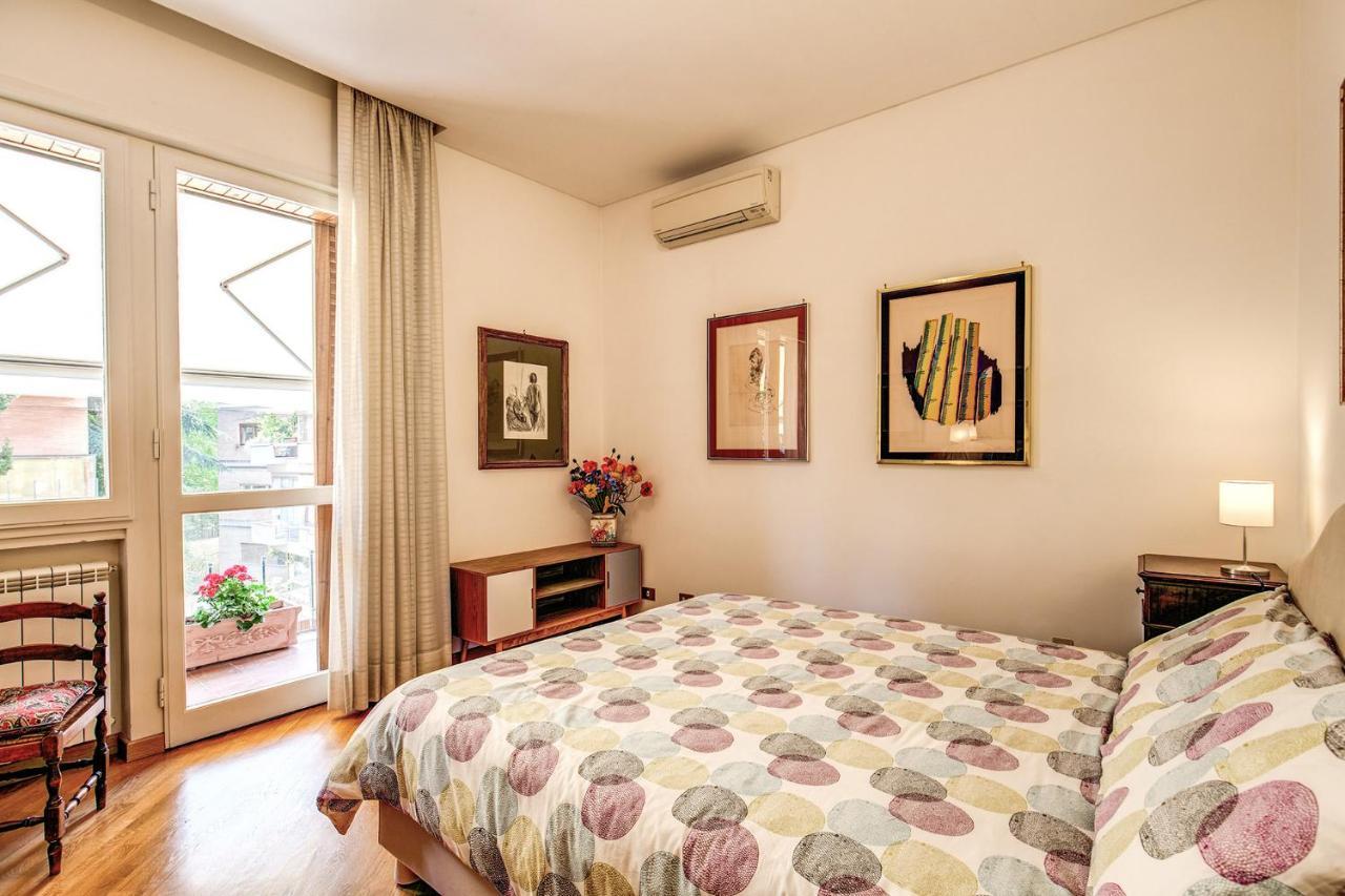 Terrazza Piccolomini: Elegant Apartment Stunning View Over Rome/St Peter'S Dome מראה חיצוני תמונה